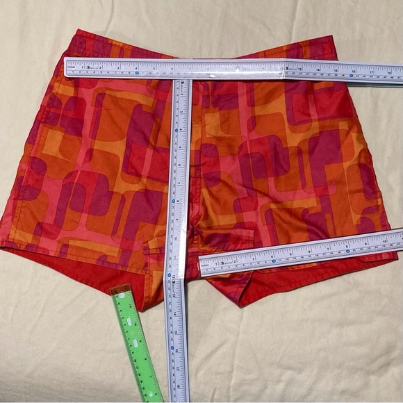 Reversible Orange and Pink Women's Sport Shorts - Picture 11 of 12